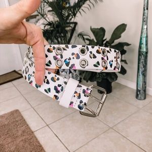 White cheetah multi colored belt